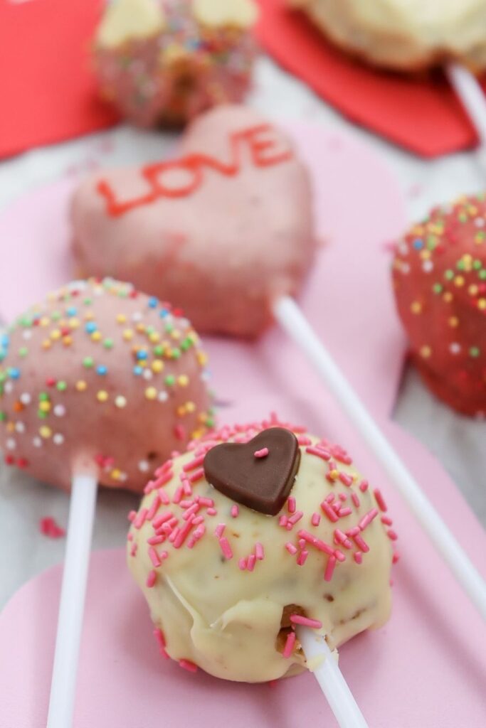 Valentine's Cake Pops - Easy Everyday Food