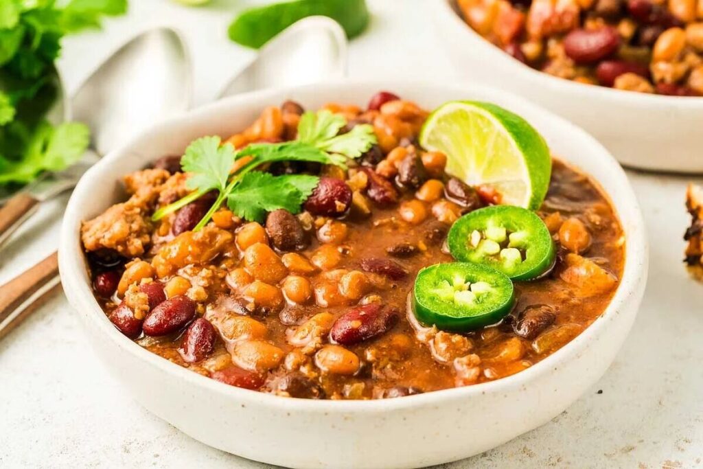https://xoxobella.com/slow-cooker-cowboy-beans/